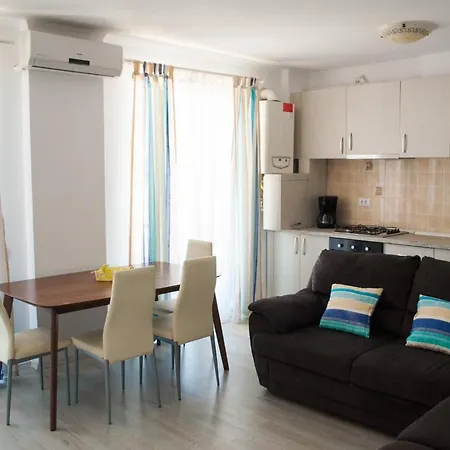 Vero 2 Mamaia