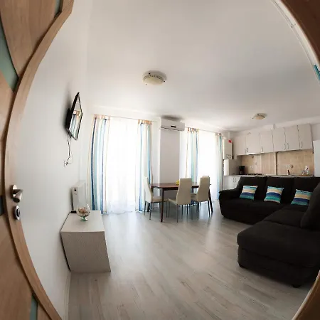Vero 2 Apartment Mamaia
